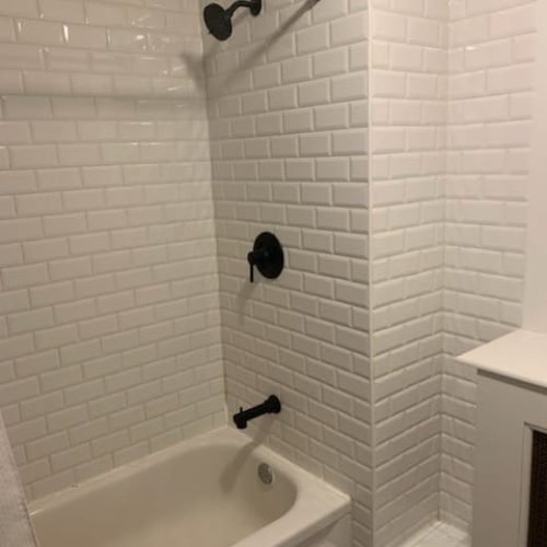507827390